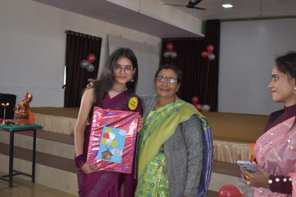 WhatsApp-Image-2024-02-15-at-11.27.59-AM-1-1-1024x683